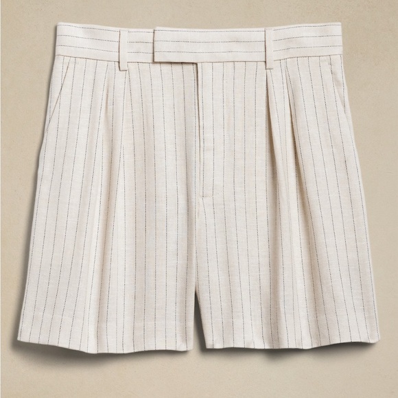 NEW Banana Republic - Linen-Blend Stripe Trouser Short - Picture 1 of 10